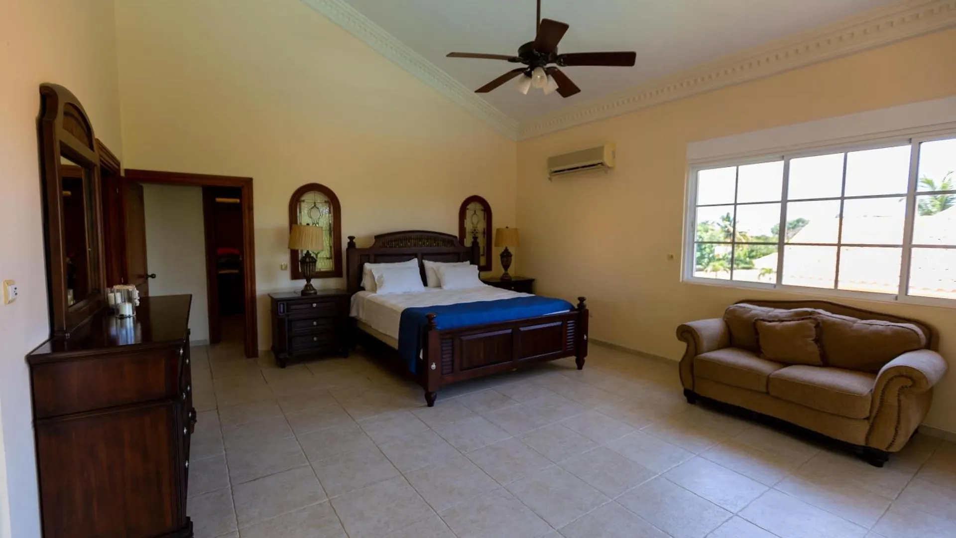 Huge 8Br Villa Poolheatedjacuzzi Bbqdailymaid Dominican Republic