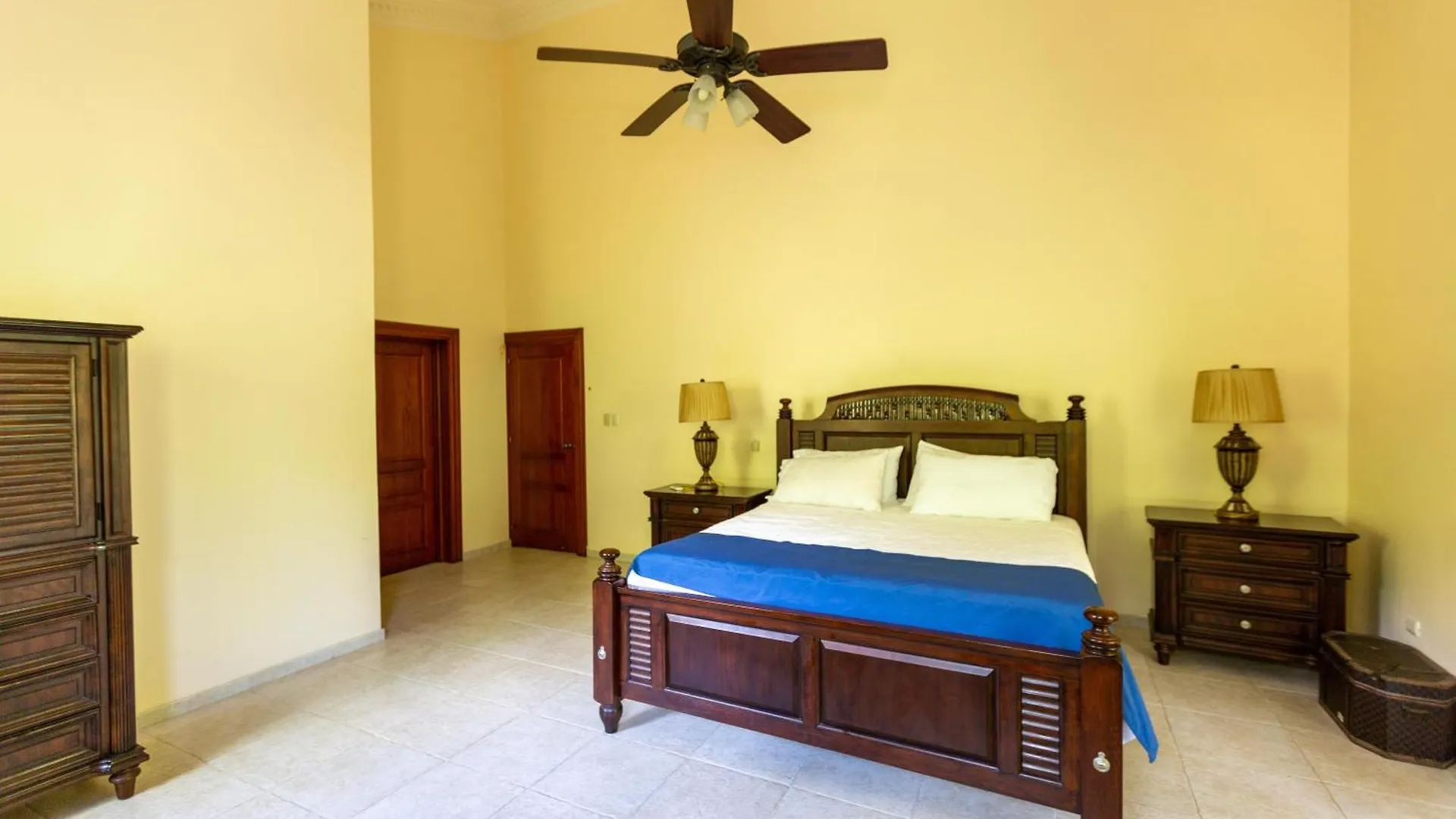 Huge 8Br Villa Poolheatedjacuzzi Bbqdailymaid 0*, San Pedro de Macoris